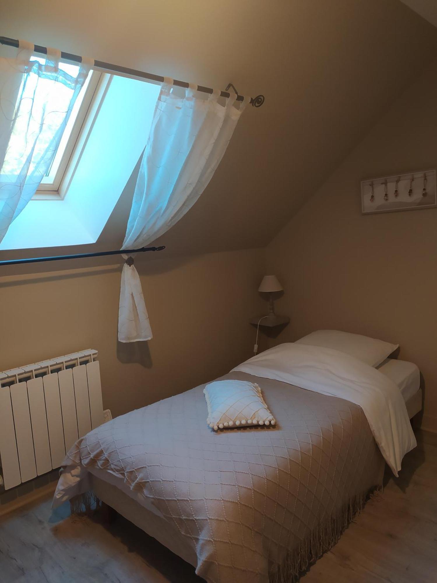 Des Roux Et Des Pious Suite De 35 A 60 M2 Et 3 Chambres Pour Groupe De 2 A 6 Personnes Civray-de-Touraine Exterior foto